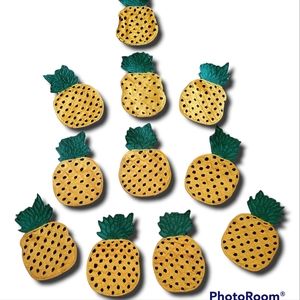PINEAPPLE DRINK COASTERS 11 PIECE HOME EMBROIDERED SATIN YELLOW GOLD